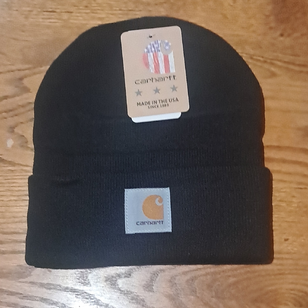 NWT Carhartt Classic Black Beanie Unisex